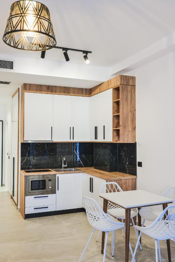Jad Rooms Sarandë Buitenkant foto