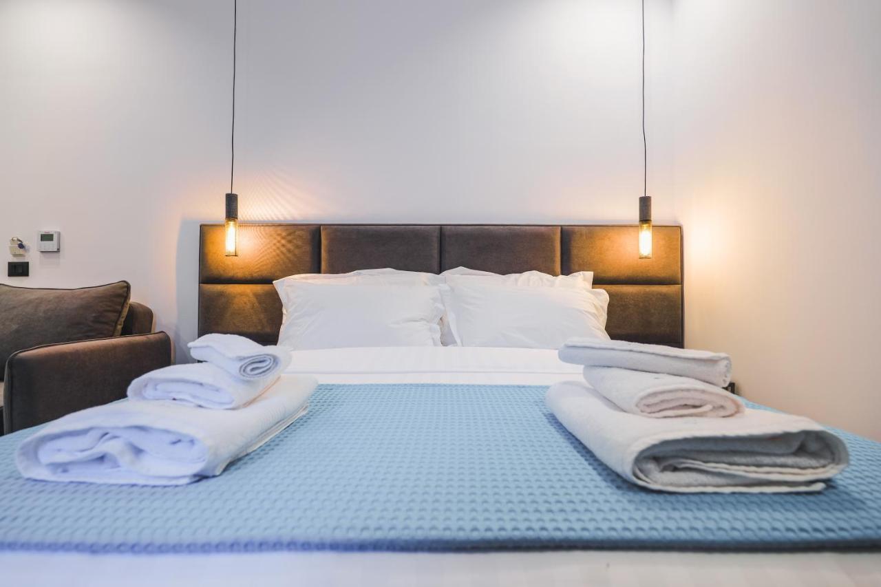 Jad Rooms Sarandë Buitenkant foto