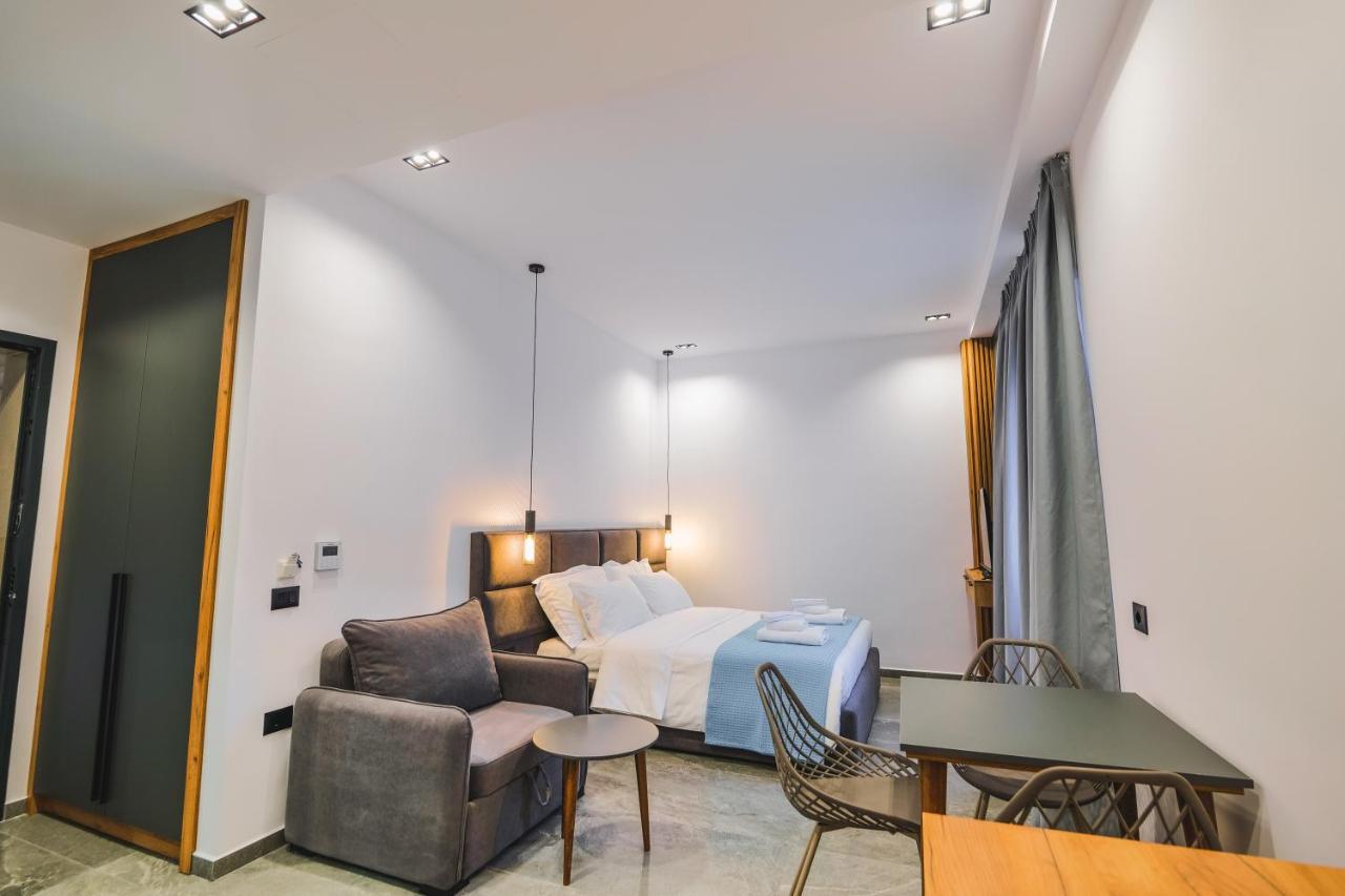 Jad Rooms Sarandë Buitenkant foto