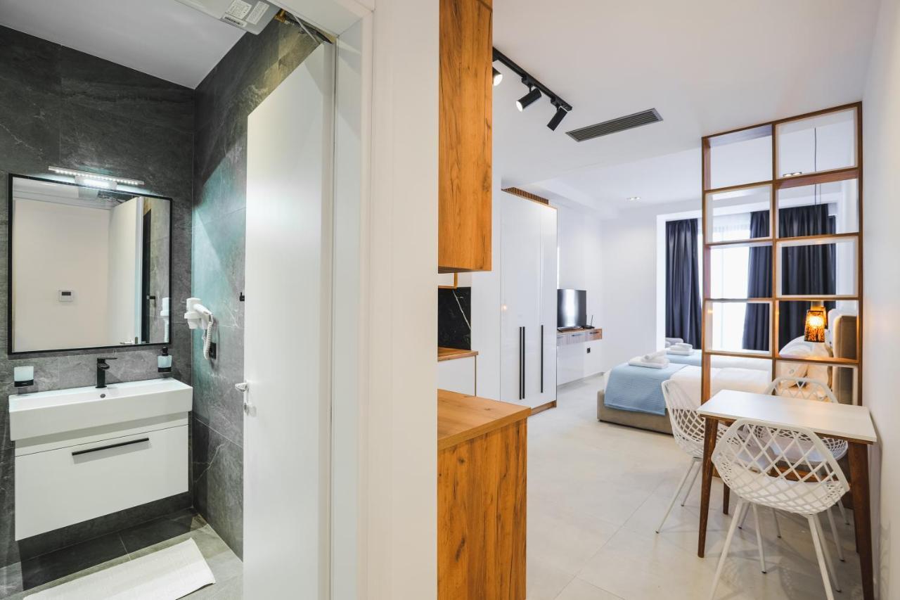 Jad Rooms Sarandë Buitenkant foto