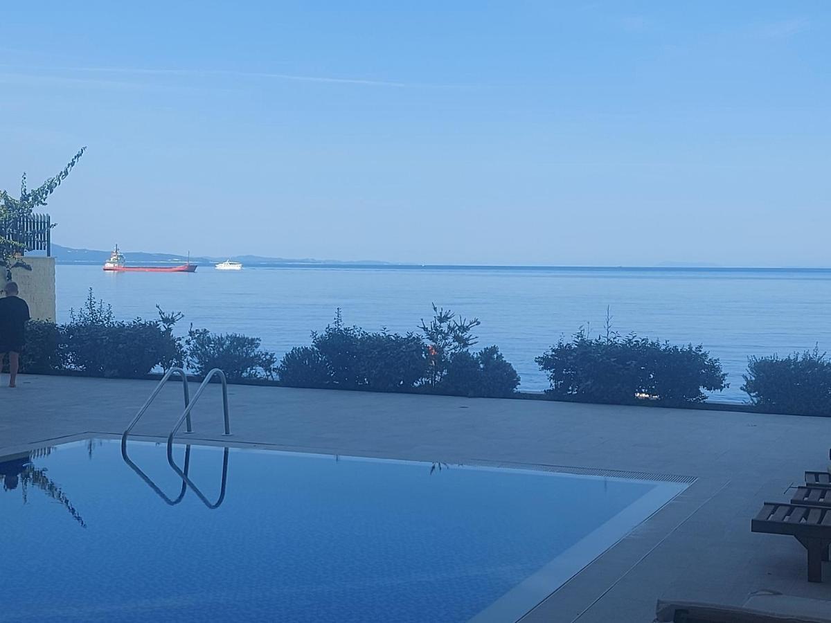 Jad Rooms Sarandë Buitenkant foto